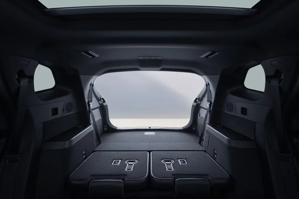 BYD Tang 2025: El rediseñado SUV ya está en España 19 Motor16 BYD Tang 2025 15 Motor16