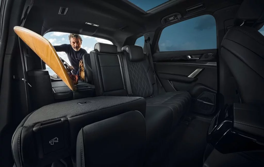 BYD Tang 2025: El rediseñado SUV ya está en España 25 Motor16 BYD Tang 2025 17 Motor16