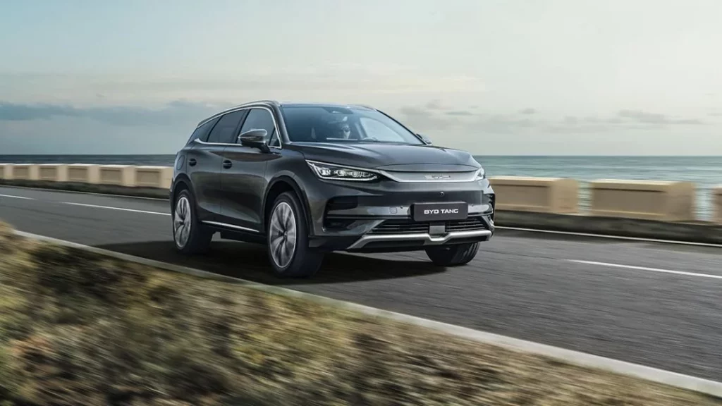 BYD Tang 2025: El rediseñado SUV ya está en España 7 Motor16 BYD Tang 2025 3 Motor16