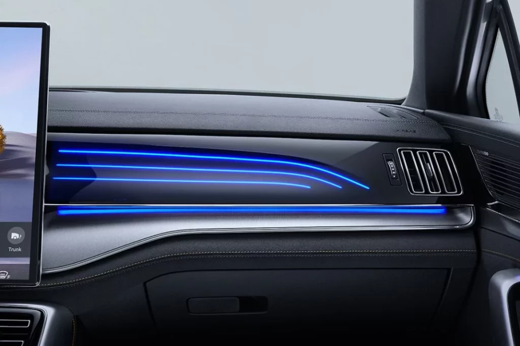 BYD Tang 2025: El rediseñado SUV ya está en España 14 Motor16 BYD Tang 2025 9 Motor16