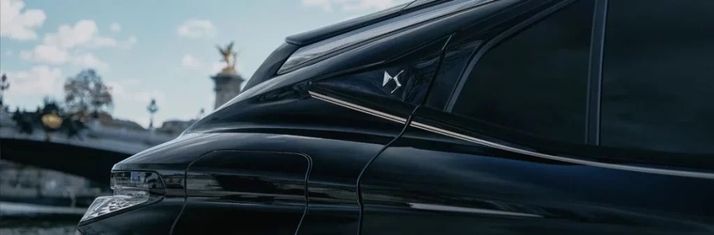 Édition France, la nueva y exclusiva familia DS para empezar 2025 11 Motor16 DS 4 EDITION FRANCE 2 Motor16