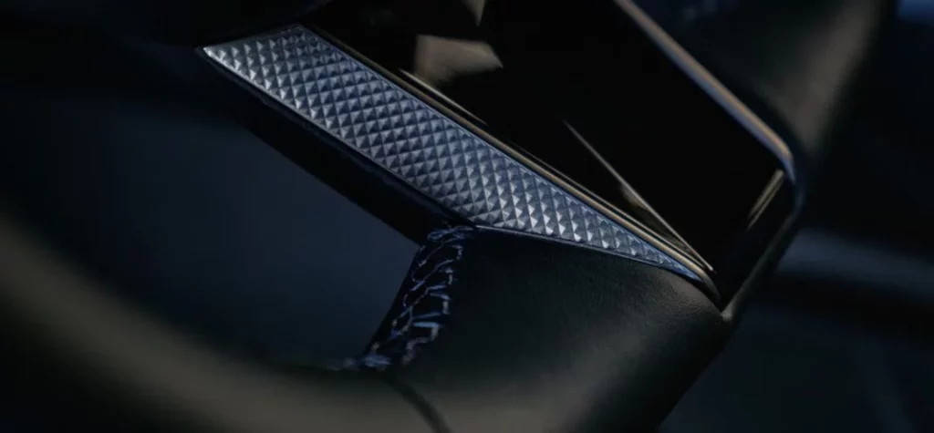 Édition France, la nueva y exclusiva familia DS para empezar 2025 15 Motor16 DS 4 EDITION FRANCE 6 Motor16