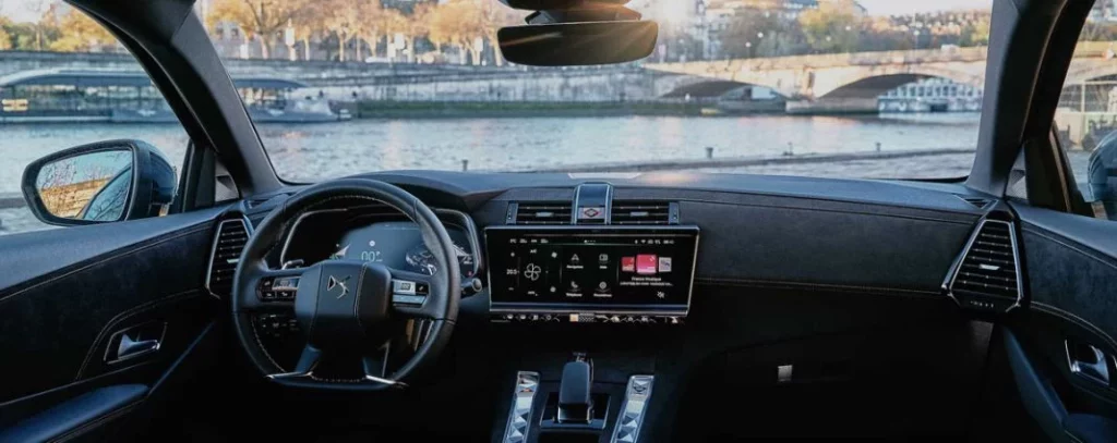 Édition France, la nueva y exclusiva familia DS para empezar 2025 21 Motor16 DS 7 EDITION FRANCE 3 Motor16
