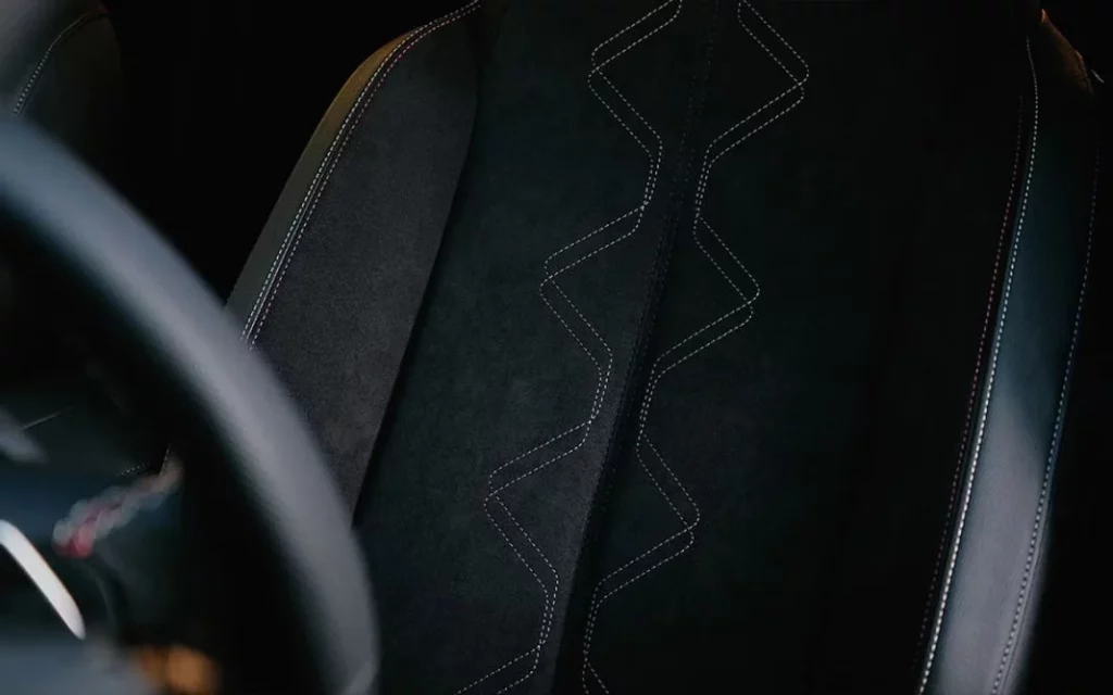 Édition France, la nueva y exclusiva familia DS para empezar 2025 23 Motor16 DS 7 EDITION FRANCE 5 Motor16