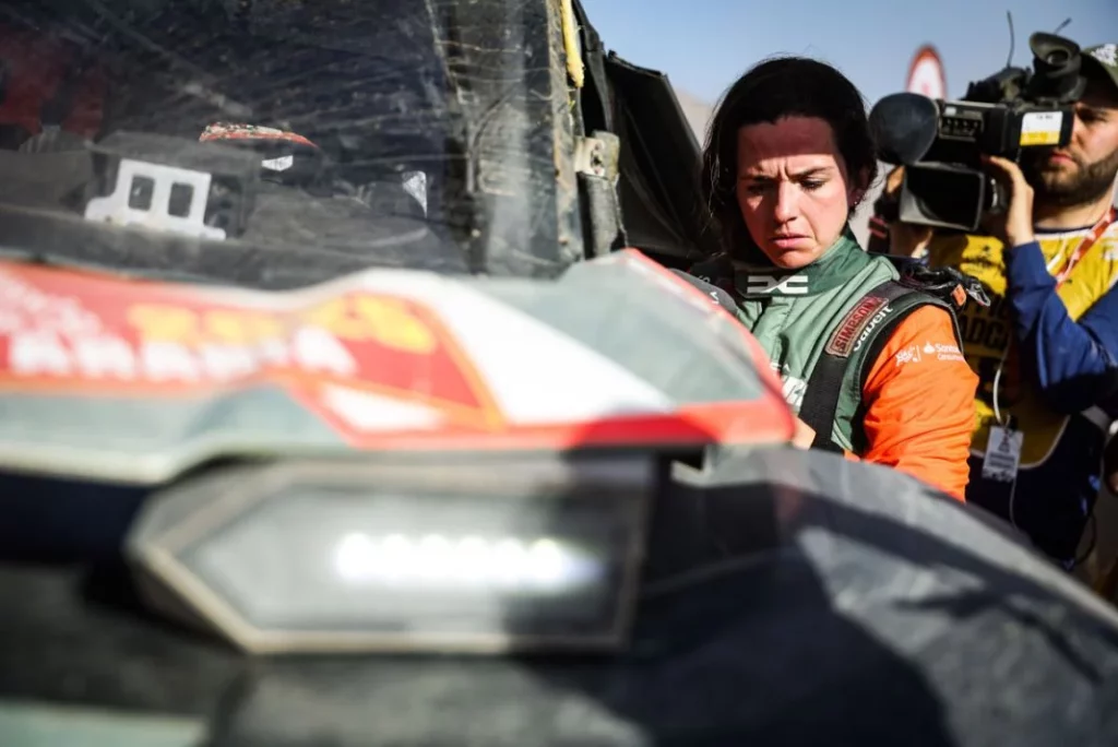 Un Dakar demasiado duro, y además con otro enemigo inesperado 8 Motor16 EuropaPress 6434180 gutierrez cristina spa dacia the dacia sandriders fia w2rc ultimate Motor16