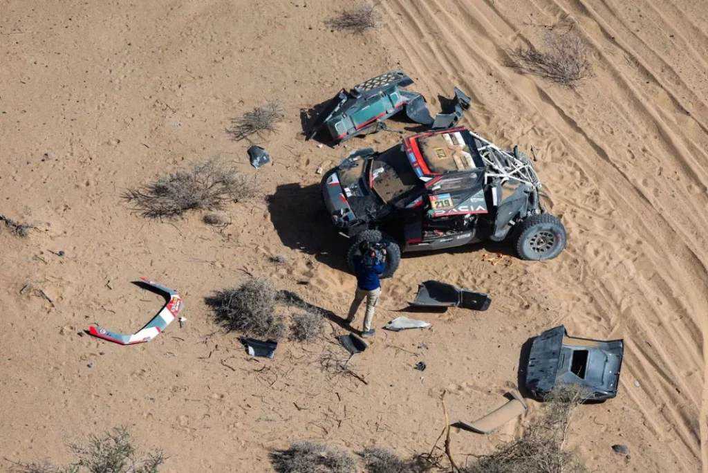 Un Dakar demasiado duro, y además con otro enemigo inesperado 1 Motor16 EuropaPress 6439536 219 loeb sebastien fra lurquin fabian bel dacia the dacia sandriders fia Motor16