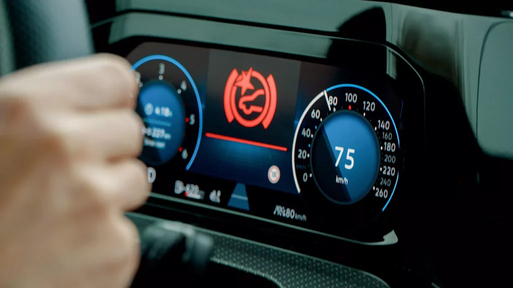 Goodyear SightLine: Llega el neumático sabelotodo 2 Motor16 Goodyear sightline rueda neumatico inteligente aeb 5 Motor16