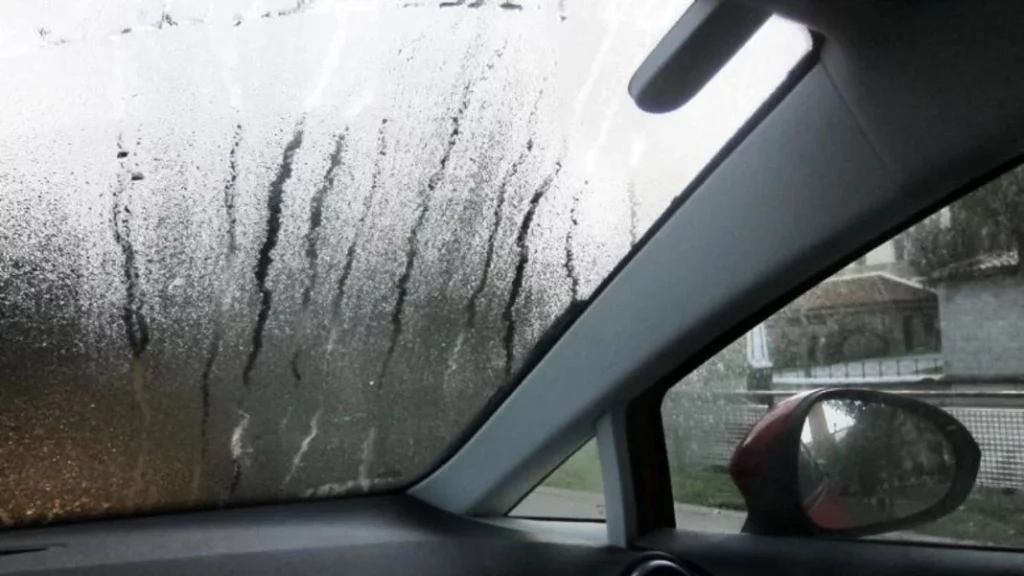 La propia NASA te da el truco definitivo para desempañar los cristales de tu coche a la voz de ‘ya’ 1 Motor16 ¿Cómo es que funciona este descubrimiento de la NASA?