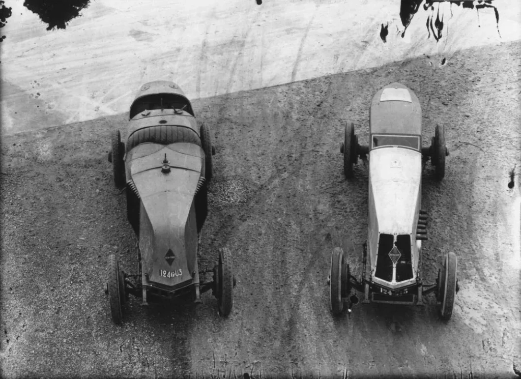 Se llama Renault Filante Record 2025 y no es precisamente una maqueta estática 25 Motor16 Renault Filante Record 2025 9 Motor16