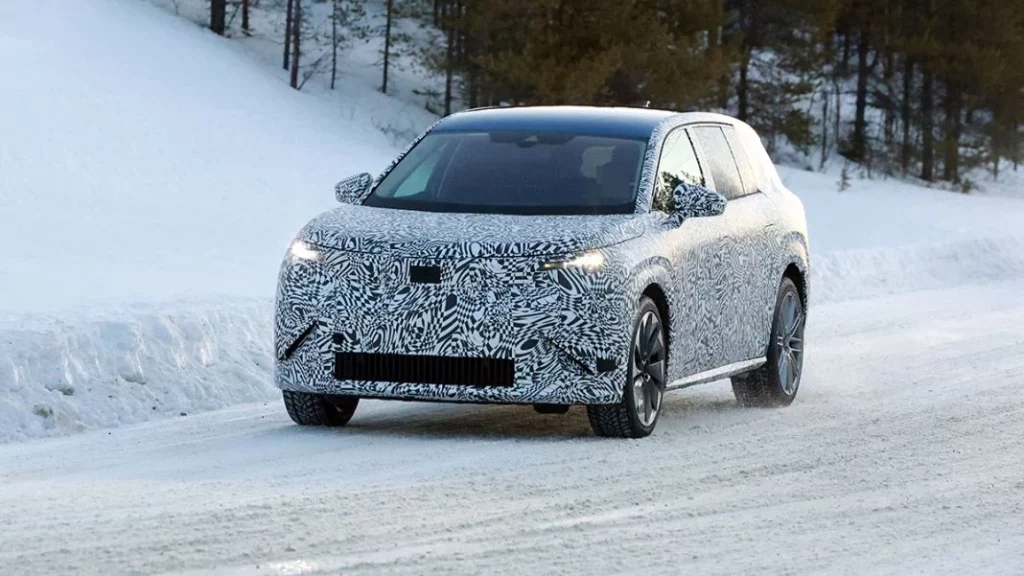 Skoda Vision 7S 6 Motor16