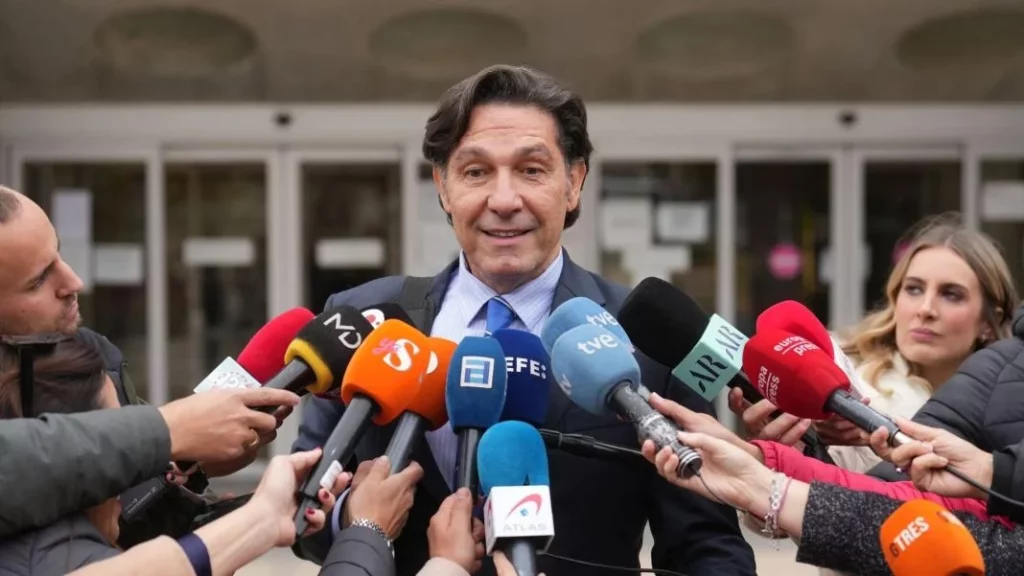 El famoso actor que ha pasado de Médico de Familia a conductor de un VTC en Madrid 1 Motor16 Una nueva vida como conductor de VTC