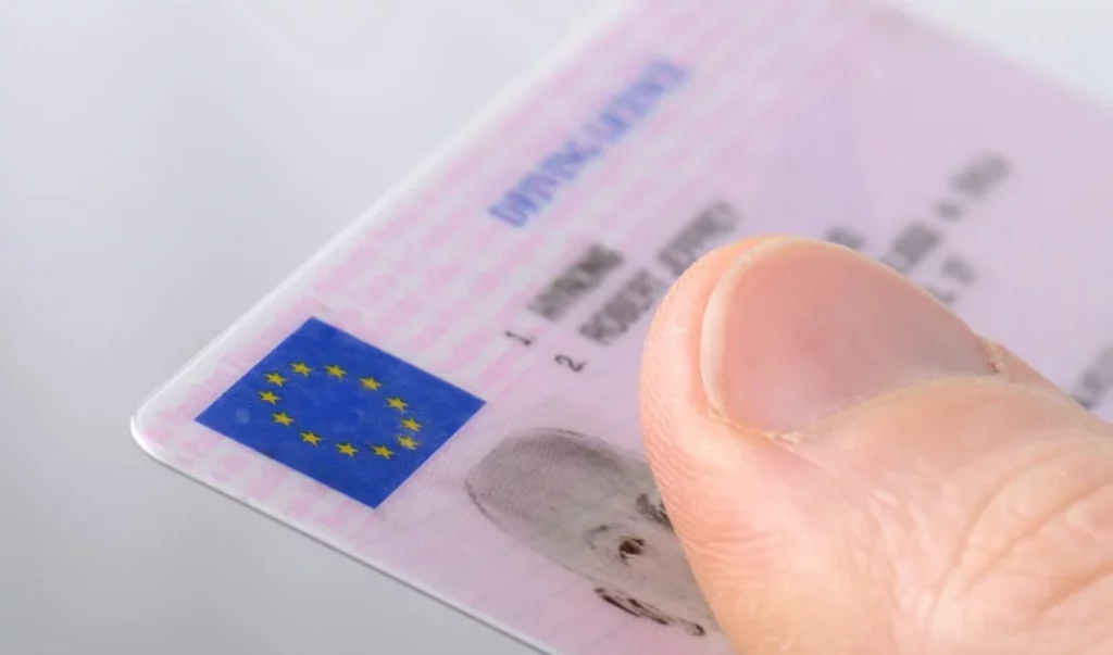UE