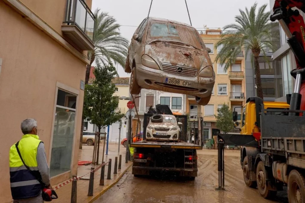 coche dana grua Motor16