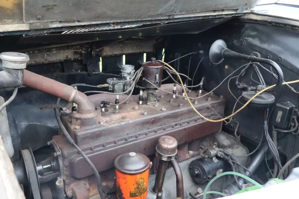 La curiosa historia del coche yate, el inventor del bikini y el carrocero del Tiburón 21 Motor16 coche yate Packard Super Eight Yacht REARD 19 Motor16