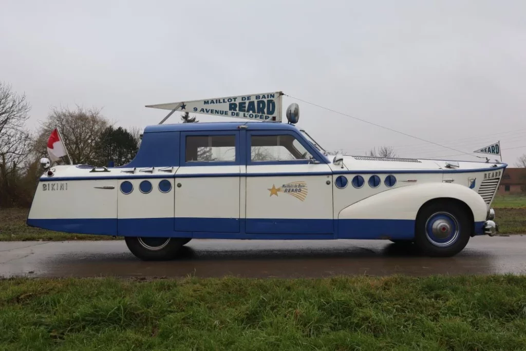 La curiosa historia del coche yate, el inventor del bikini y el carrocero del Tiburón 36 Motor16 coche yate Packard Super Eight Yacht REARD 4 Motor16