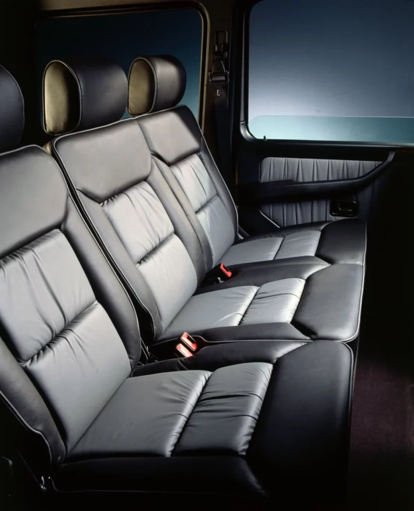 45 años de Mercedes Clase G: La llegada del V8 2 Motor16 mercedes clase g 500 ge 1993 2 Motor16