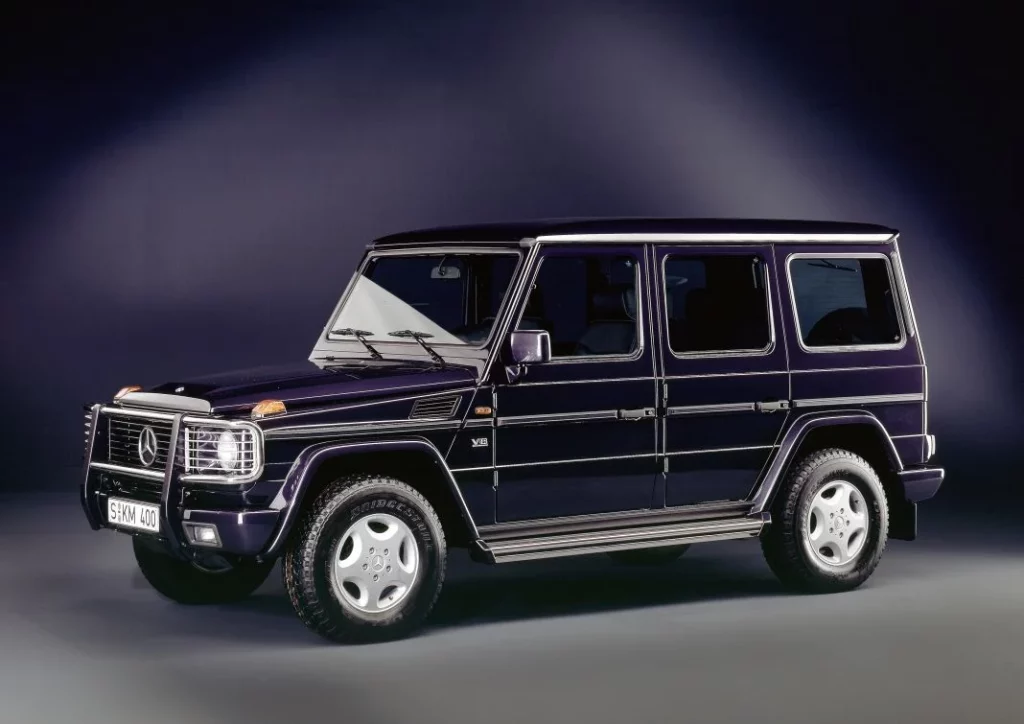 45 años de Mercedes Clase G: La llegada del V8 7 Motor16 mercedes clase g 500 ge 1993 4 Motor16