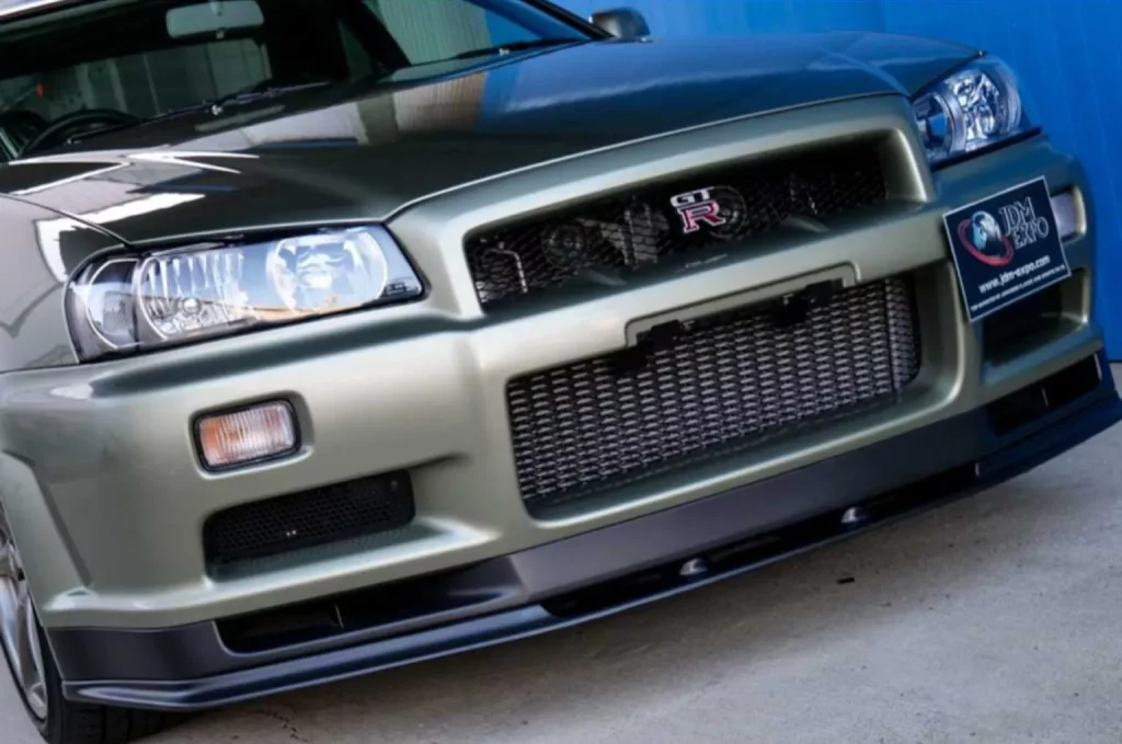 Cuando estrenar un Nissan GT-R R34 se paga a precio de 18 Nissan Qashqai 22 Motor16 2002 Nissan Skyline R34 GT R Nur 12 Motor16