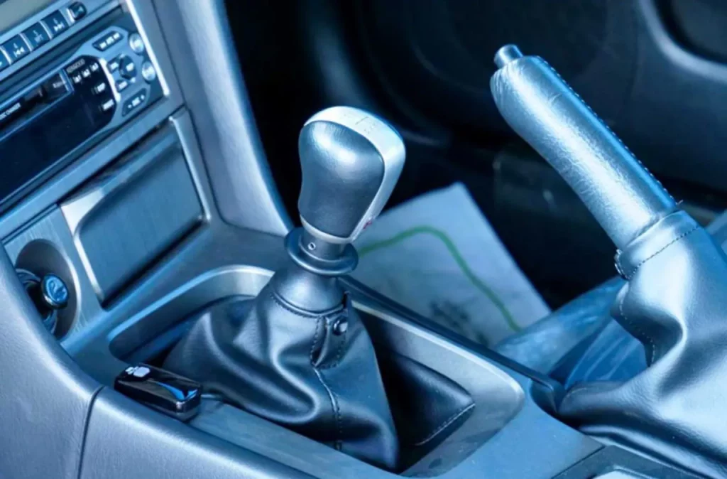 Cuando estrenar un Nissan GT-R R34 se paga a precio de 18 Nissan Qashqai 34 Motor16 2002 Nissan Skyline R34 GT R Nur 33 Motor16
