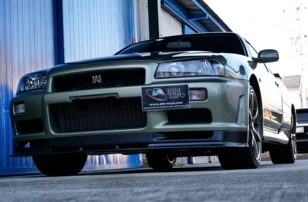 Cuando estrenar un Nissan GT-R R34 se paga a precio de 18 Nissan Qashqai 9 Motor16 2002 Nissan Skyline R34 GT R Nur 6 Motor16