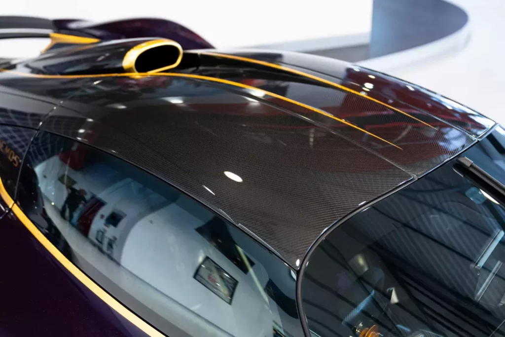 Este Aston Martin Valkyrie tiene más de 600.000 euros en extras: Te puedes imaginar su precio 3 Motor16 2024 Aston Martin Valkyrie Anemos. Imagen detalle.