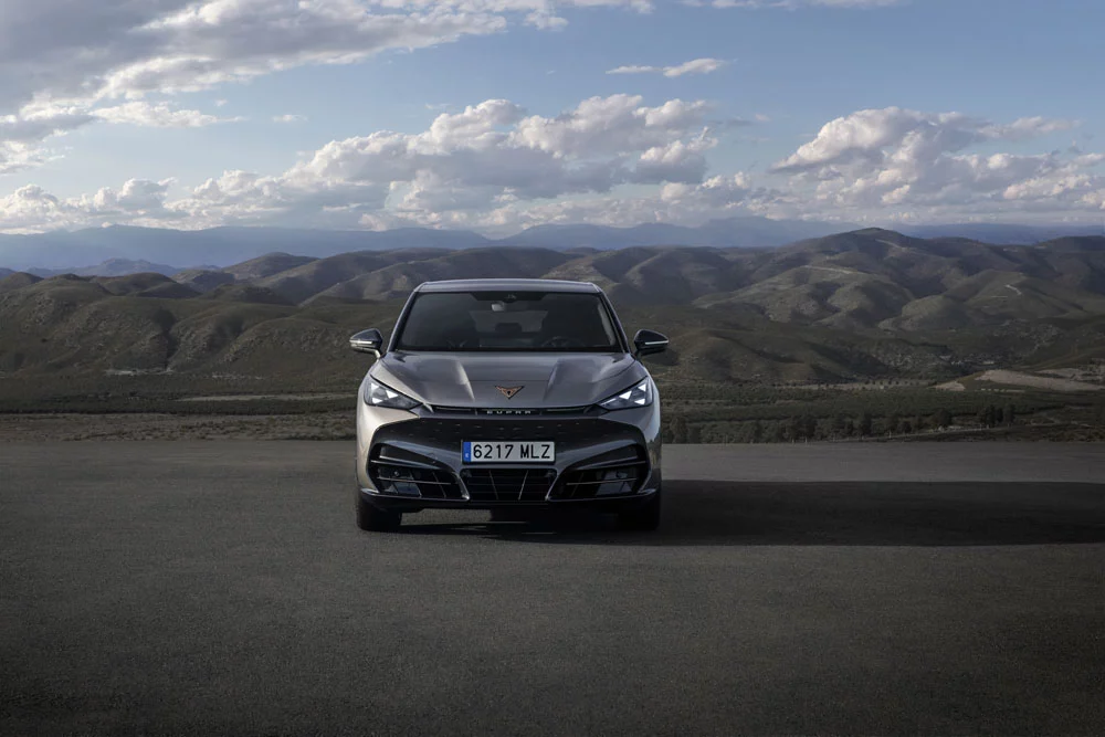 2025 Cupra Tavascan 12 Motor16