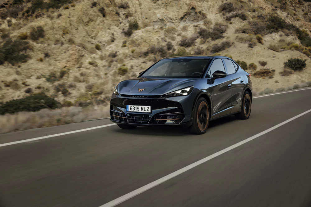 2025 Cupra Tavascan 33 Motor16