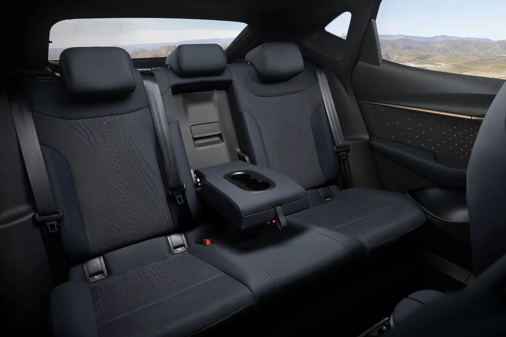 2025 Cupra Tavascan 41 Motor16