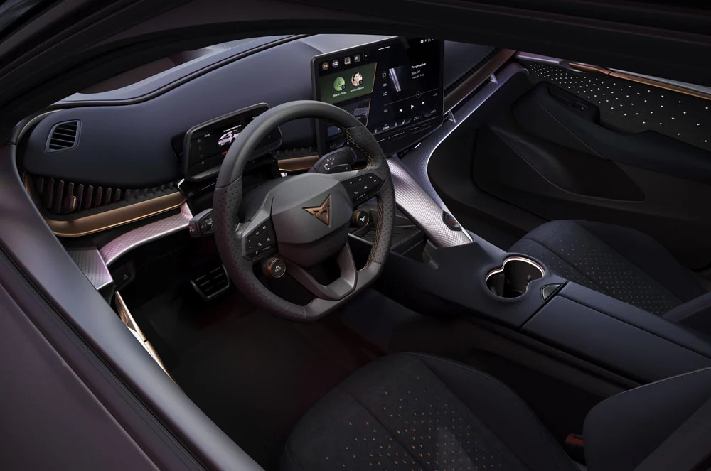 2025 Cupra Tavascan 5 Motor16