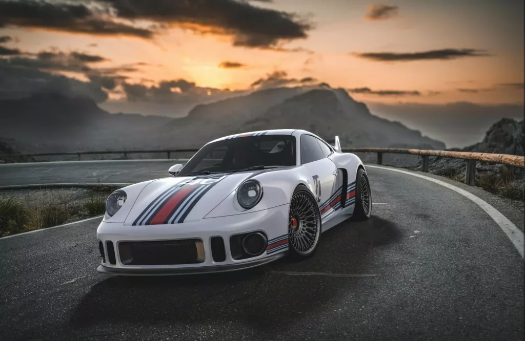 2025 Rezvani Retro RR1 12 Motor16