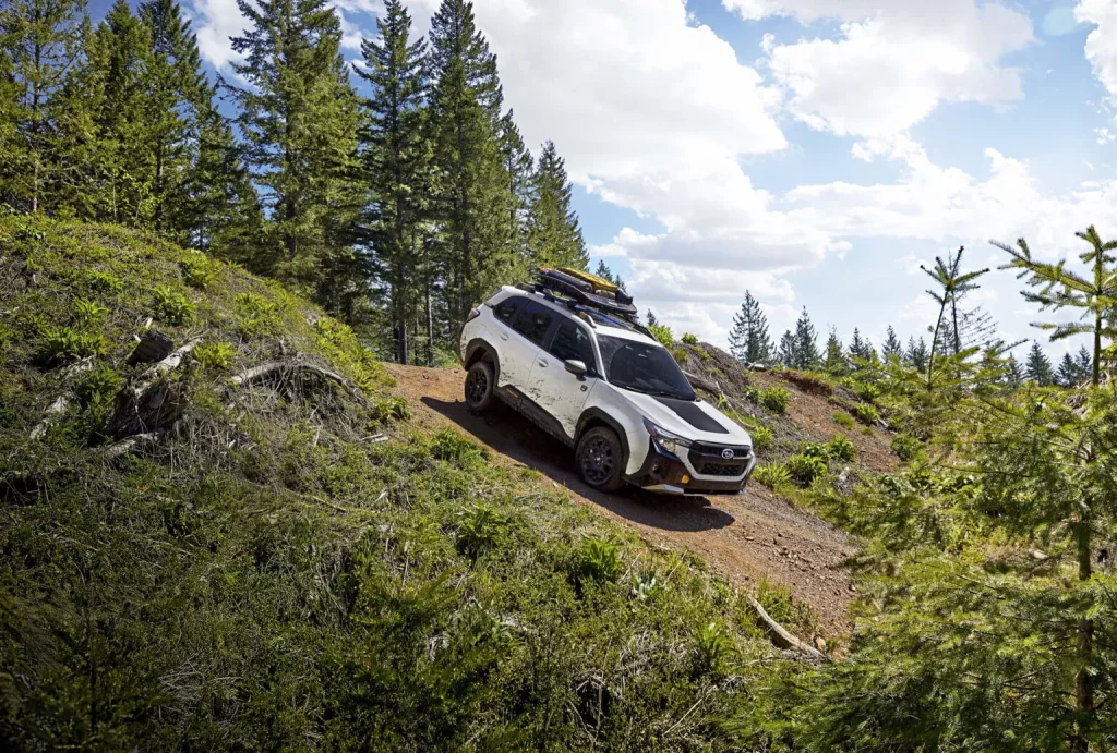 Subaru Forester Wilderness: La versión más aventurera y más clásica a la vez 16 Motor16 2025 Subaru Forester Wilderness 13 Motor16