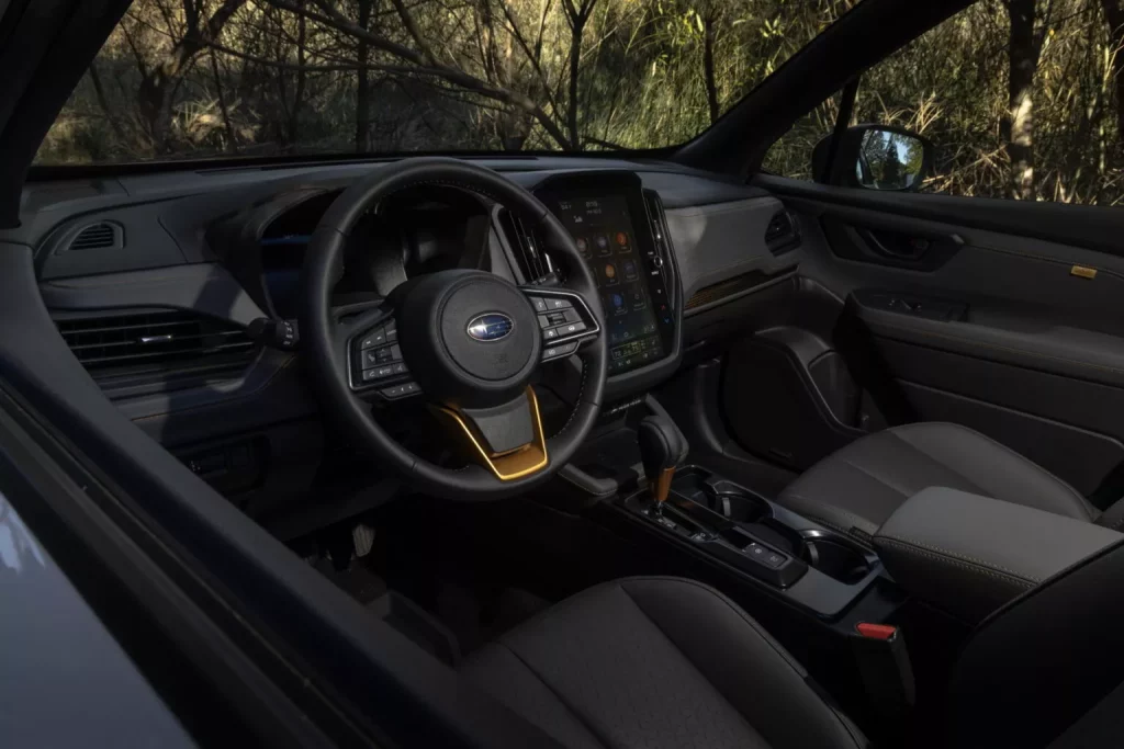 Subaru Forester Wilderness: La versión más aventurera y más clásica a la vez 4 Motor16 2025 Subaru Forester Wilderness. Imagen interior.