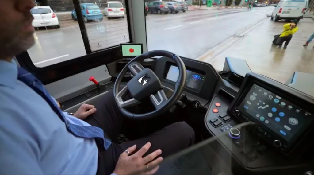 La Guardia Civil responde a tu pregunta: ¿Qué nivel de alcohol se puede tener para conducir de forma segura? 30 Motor16 conductor profesional