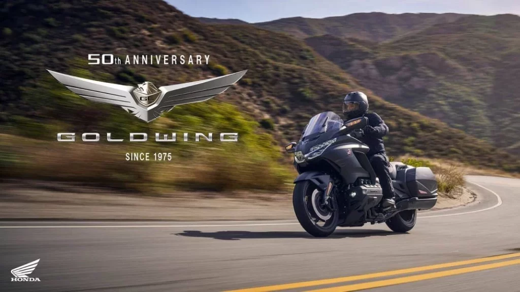 La imponente Honda Gold Wing presenta una serie especial por su 50 aniversario 17 Motor16 Honda GL1800 Gold Wing 2025 46 Motor16