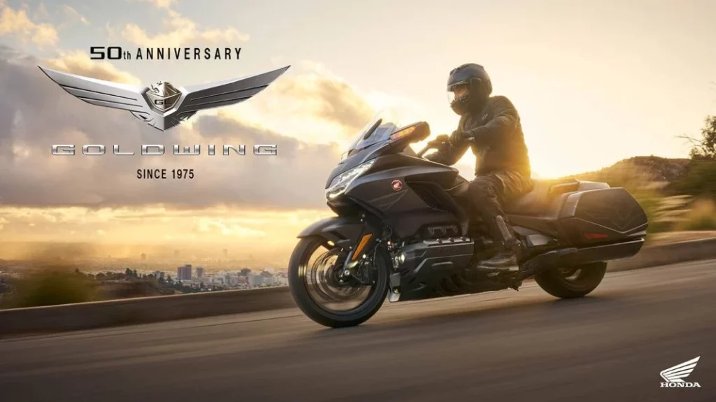 La imponente Honda Gold Wing presenta una serie especial por su 50 aniversario 22 Motor16 Honda GL1800 Gold Wing 2025 51 Motor16