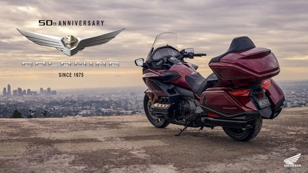 La imponente Honda Gold Wing presenta una serie especial por su 50 aniversario 26 Motor16 Honda GL1800 Gold Wing 2025 55 Motor16