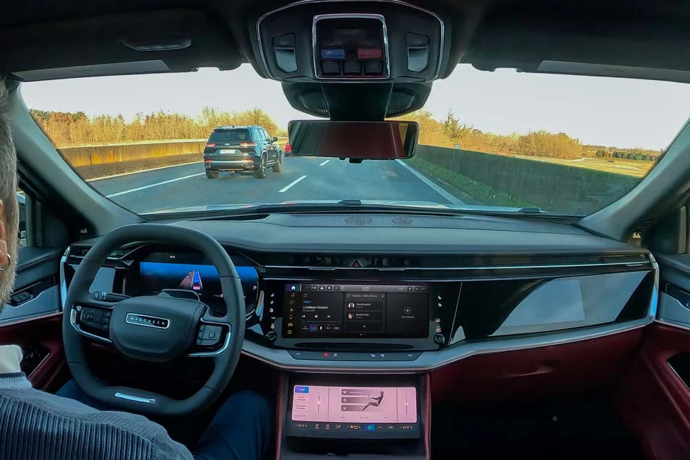 Stellantis presenta STLA AutoDrive, un nuevo paso en conducción autónoma 1 Motor16 STLA AutoDrive, la nueva conducción autónoma de Stellantis