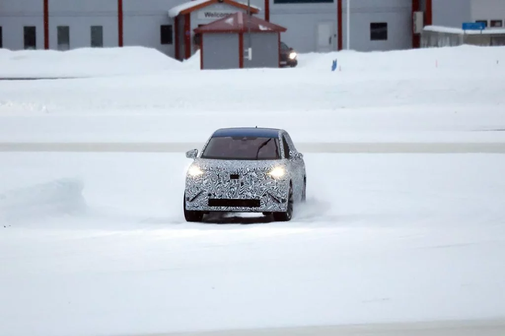 Skoda Vision 7S 2 Motor16