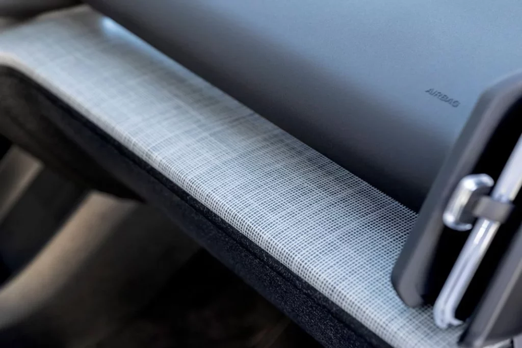 Volvo EX30 Cross Country with Swedish winter cabin 22 Motor16