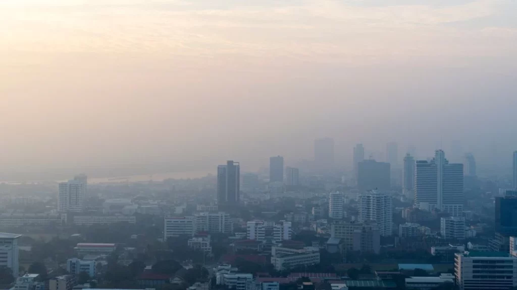 La sustancia que emite tu coche, y el de tu vecino también, que le hace ser más contaminante que un diésel 2 Motor16 ¿Cómo harán los países para terminar con esta contaminación?