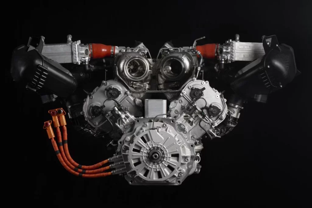 El Lamborghini Temerario “nos cuenta” por qué ha perdido dos cilindros 1 Motor16 lamborghini temerario