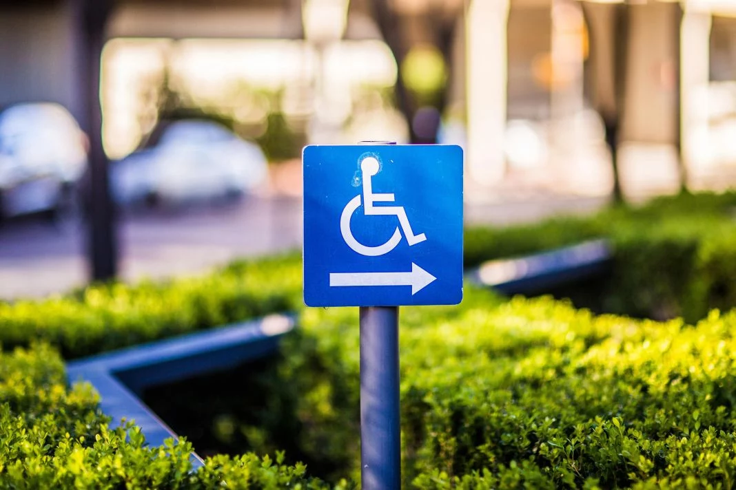 Aparcamiento movilidad reducida