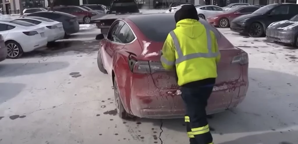 ‘Dead Robots’: El apodo que los Tesla se han ganado en Estados Unidos por mérito propio 1 Motor16 El frío extremo, un problema para los coches eléctricos