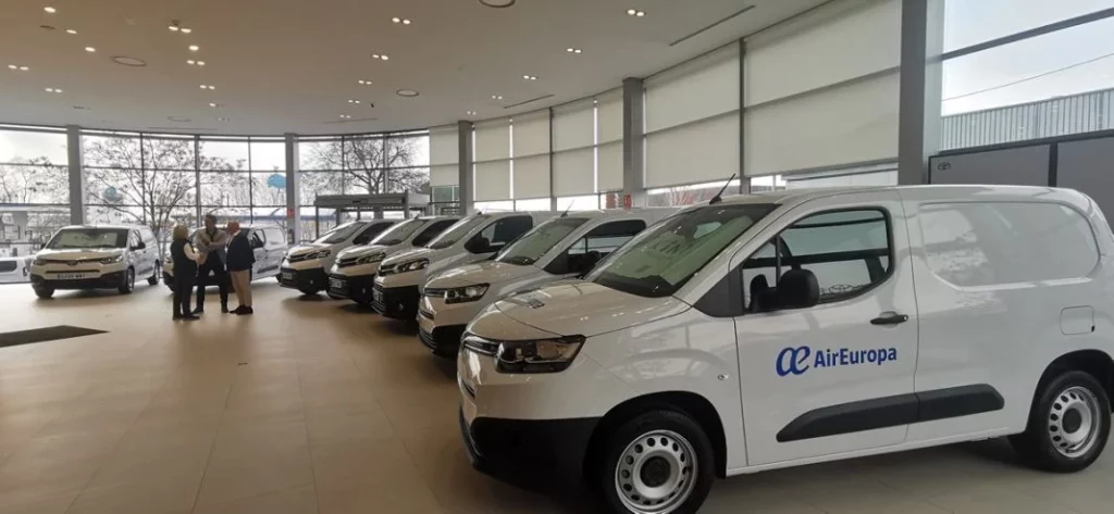 Air Europa confía en la marca más vendida para renovar su flota 1 Motor16 toyota aireuropa proacecity3 Motor16