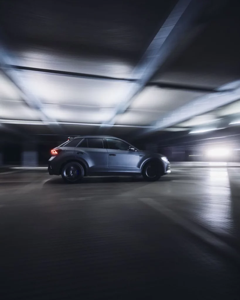Volkswagen T-Roc R: Ahora es más barato y se ofrece con “chuches” en la versión Carbon Mate 50 Motor16 volkswagen t roc r carbon mate 1 6 Motor16
