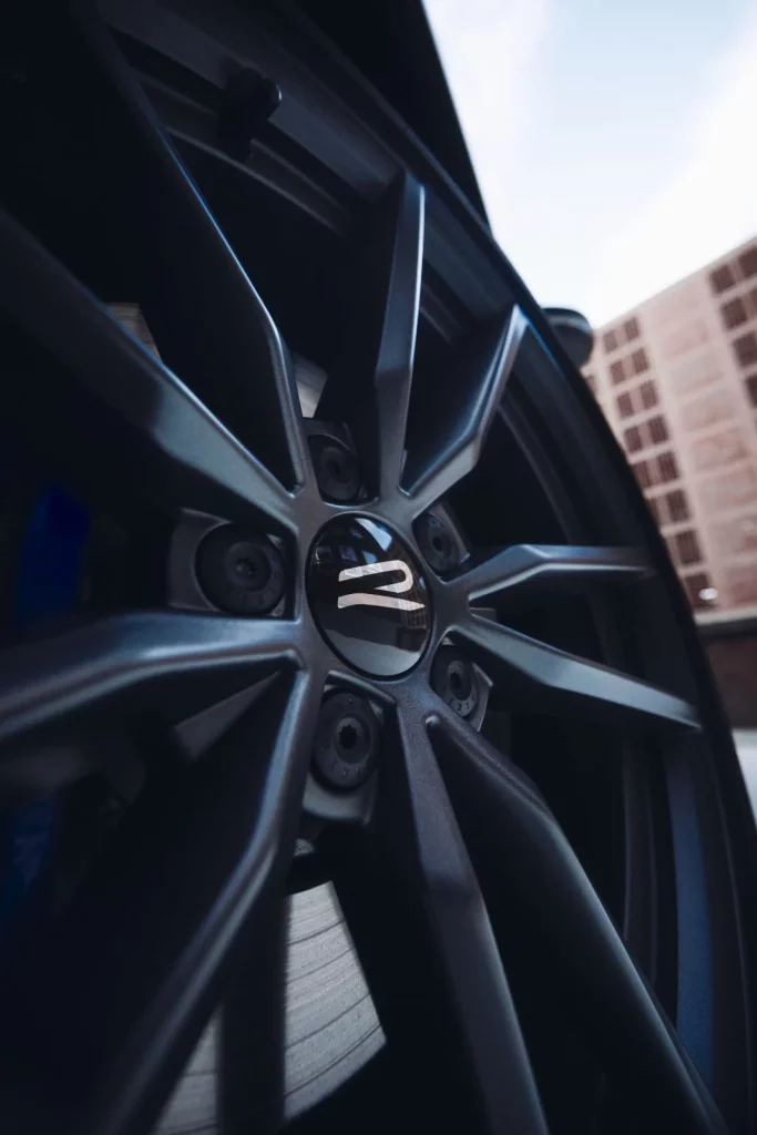 Volkswagen T-Roc R: Ahora es más barato y se ofrece con “chuches” en la versión Carbon Mate 23 Motor16 volkswagen t roc r carbon mate 1 9 Motor16