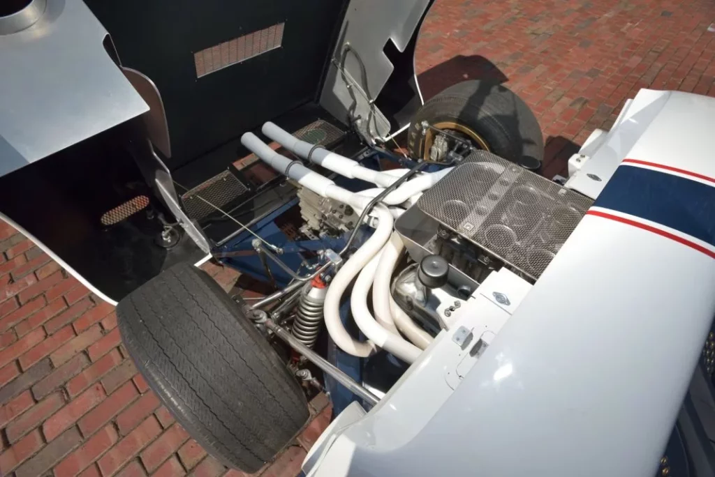1965 Ford GT40 Roadster 5 Motor16