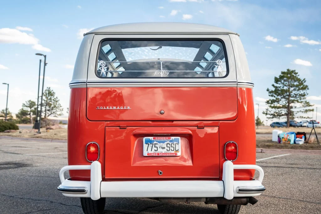 Este Volkswagen Bus de 21 ventanas ha sido más caro que un ID.Buzz 16 Motor16 1965 Volkswagen Bus 21 ventanas BaT 10 Motor16