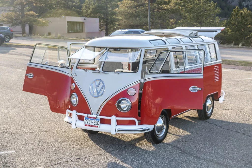 Este Volkswagen Bus de 21 ventanas ha sido más caro que un ID.Buzz 8 Motor16 1965 Volkswagen Bus 21 ventanas BaT 41 Motor16