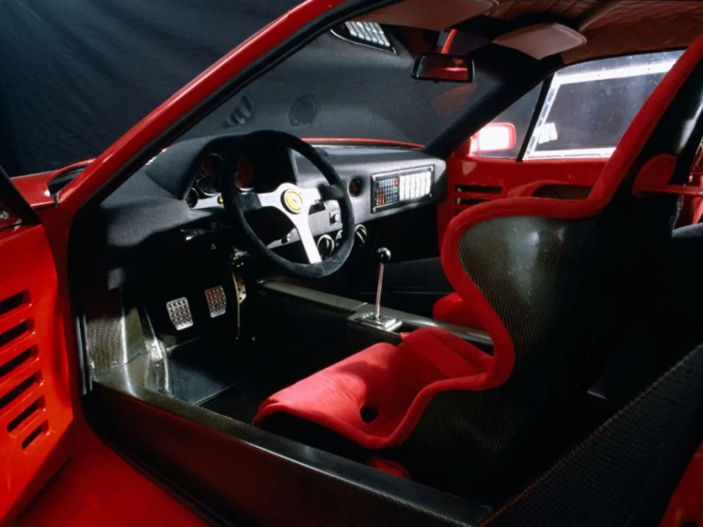 1987 Ferrari F40. Imagen interior.